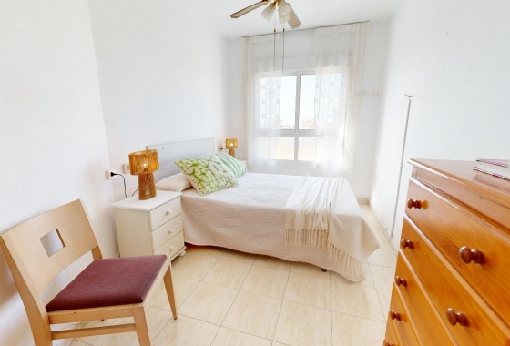 Reventa - Apartamento / piso - Torrevieja - Playa del Cura