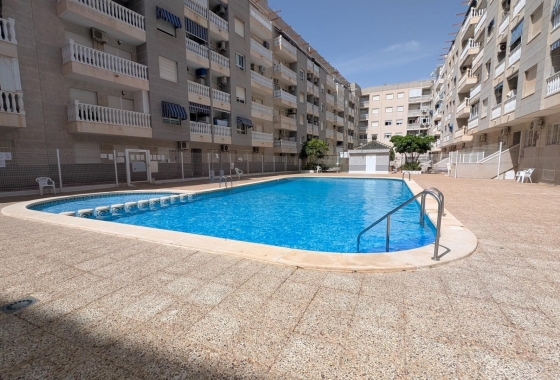 Reventa - Apartamento / piso - Torrevieja - Playa del Cura