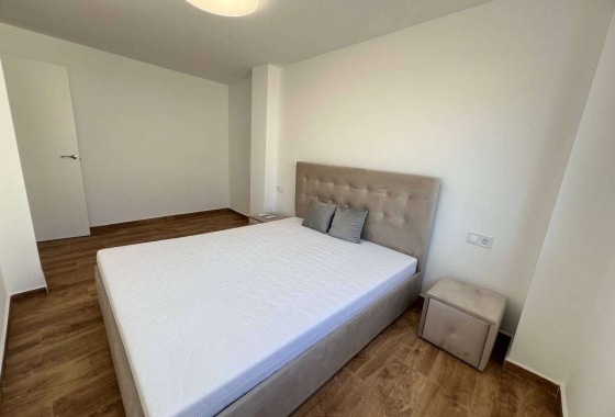 Reventa - Apartamento / piso - Torrevieja - Playa del Cura