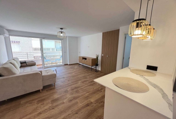 Reventa - Apartamento / piso - Torrevieja - Playa del Cura