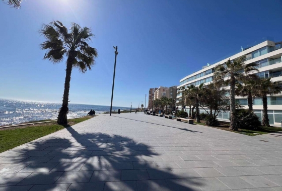 Reventa - Apartamento / piso - Torrevieja - Playa del Cura