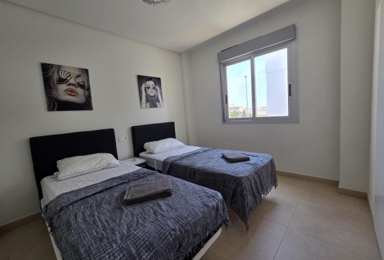 Rynek Wtórny - Bliźniak - Orihuela Costa - La Regia