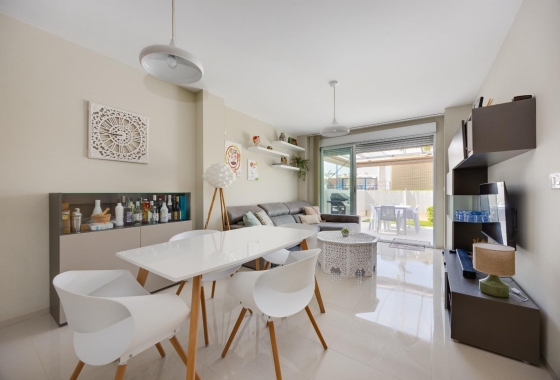 Rynek Wtórny - Bungalow - Torrevieja - Nueva Torrevieja - Aguas Nuevas