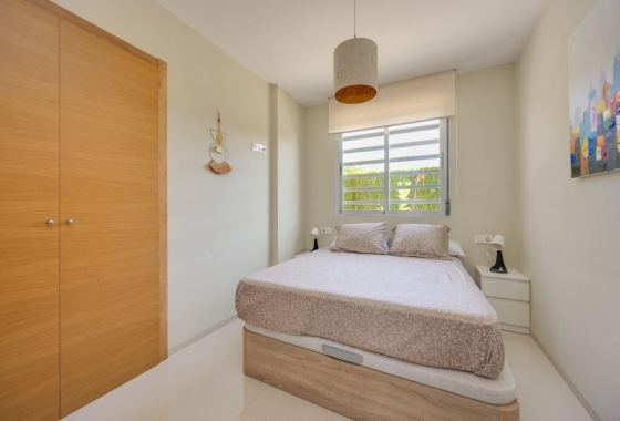 Rynek Wtórny - Bungalow - Torrevieja - Nueva Torrevieja - Aguas Nuevas