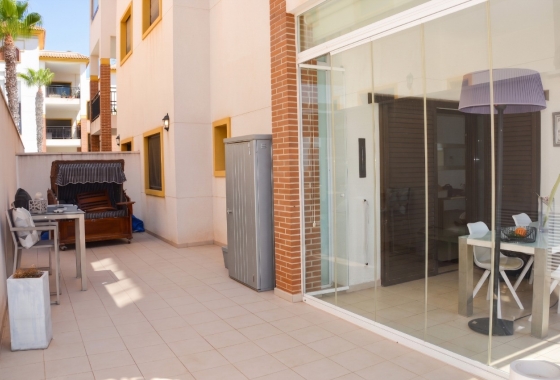 Reventa - Apartamento / piso - Guardamar del Segura