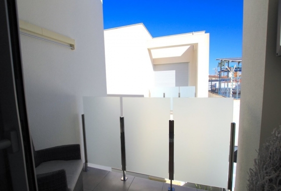 Resale - Villa - Daya Nueva