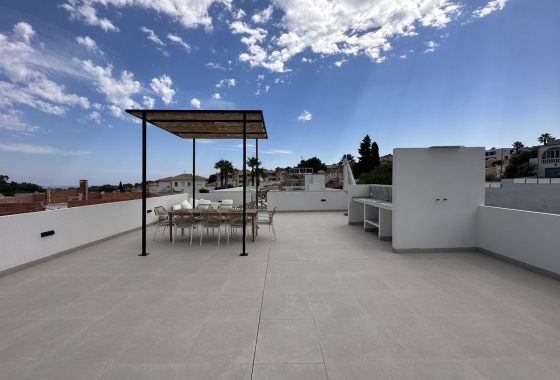 Resale - Villa - Daya Nueva