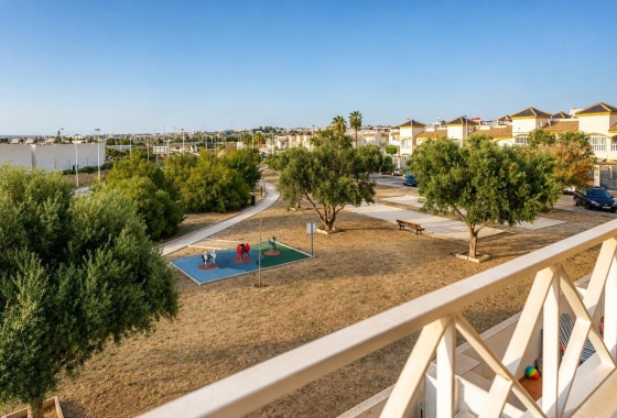 Rynek Wtórny - Bungalow - Torrevieja - Nueva Torrevieja - Aguas Nuevas
