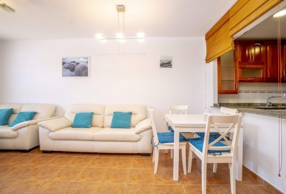 Resale - Bungalow - Orihuela Costa - Campoamor