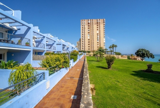 Resale - Bungalow - Orihuela Costa - Campoamor