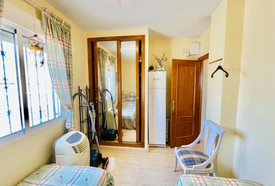 Resale - Villa - Orihuela Costa - Playa Flamenca Norte