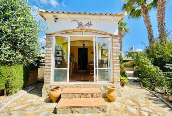 Reventa - Villa - Orihuela Costa - Playa Flamenca Norte