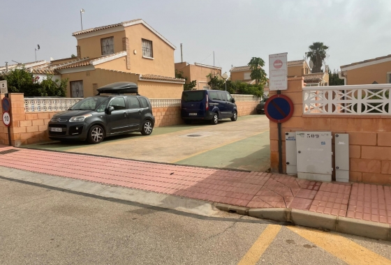 Reventa - Villa - Orihuela Costa - Playa Flamenca Norte