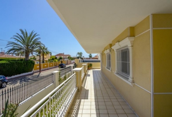 Reventa - Villa - Torrevieja