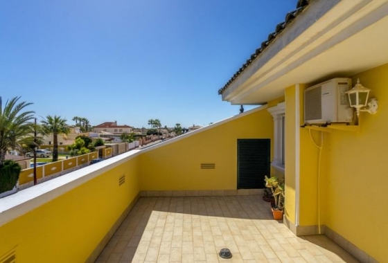 Reventa - Villa - Torrevieja