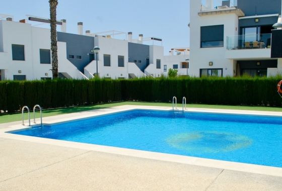 Resale - Bungalow - Pilar de la Horadada - Pinar de Campoverde