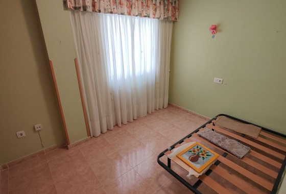 Resale - Apartment / flat - Torrevieja - Centro