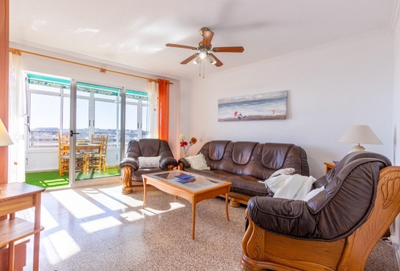 Resale - Apartment / flat - La Mata