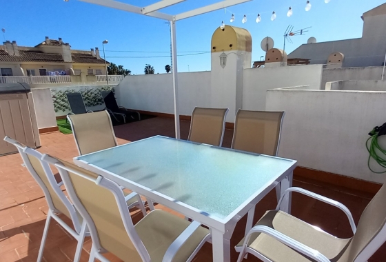 Resale - Townhouse - Torrevieja -  Urbanization